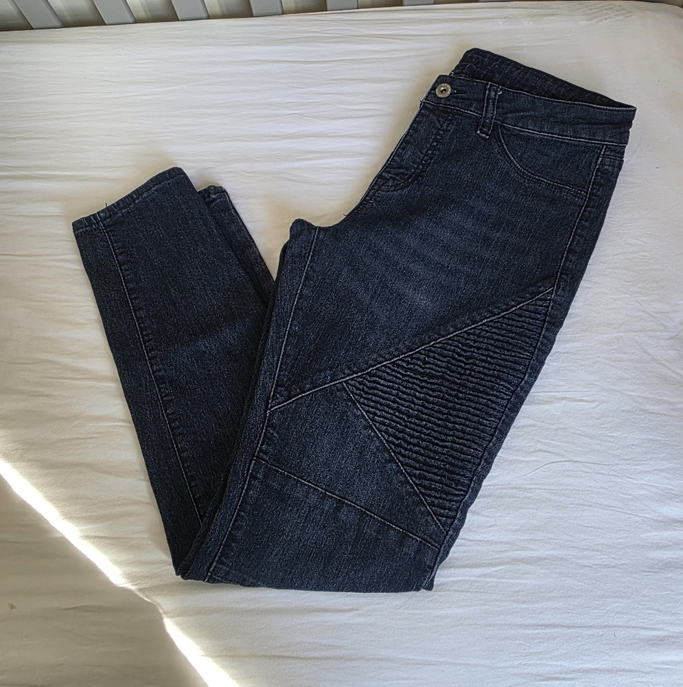 Arizona Dark Blue Women's Skinny Jeans With Moto Patch Design Size 9